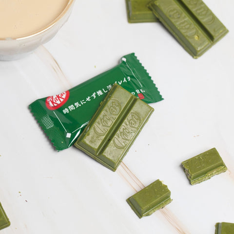 Lolli and Pops International Kit Kat Mini Intense Matcha